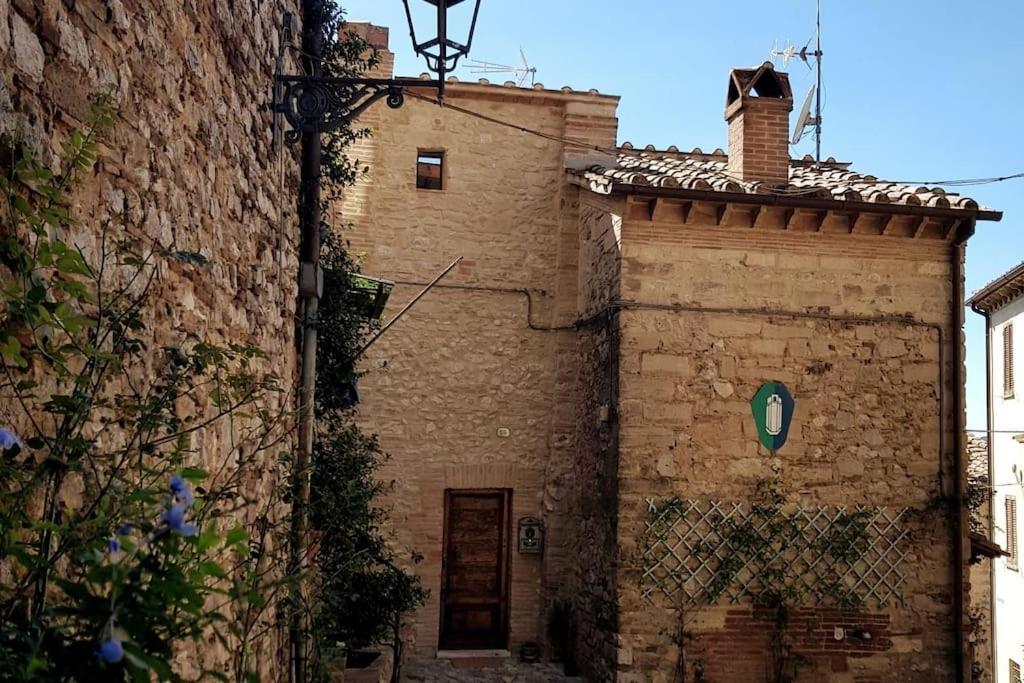*La Torre Di Amelia* Nel Cuore Dell' Umbria Exterior photo