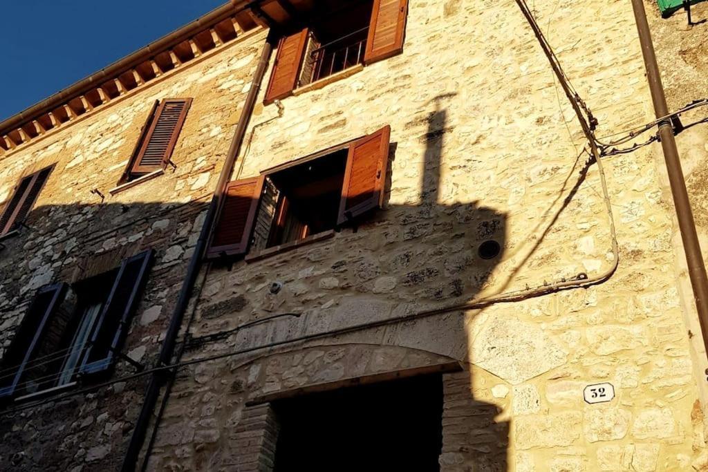 *La Torre Di Amelia* Nel Cuore Dell' Umbria Exterior photo